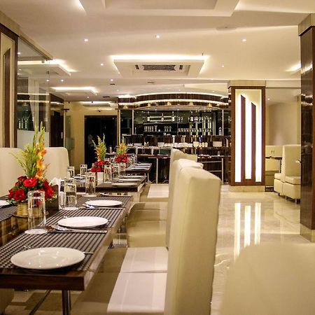 Regenta Inn Larica Kolkata Eksteriør bilde