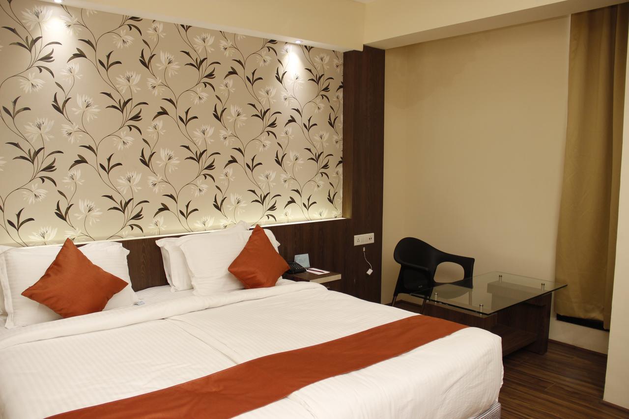 Regenta Inn Larica Kolkata Eksteriør bilde