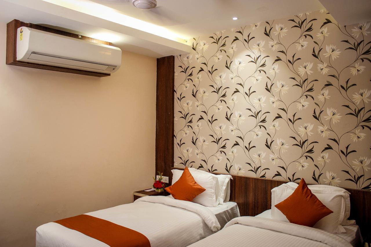 Regenta Inn Larica Kolkata Eksteriør bilde