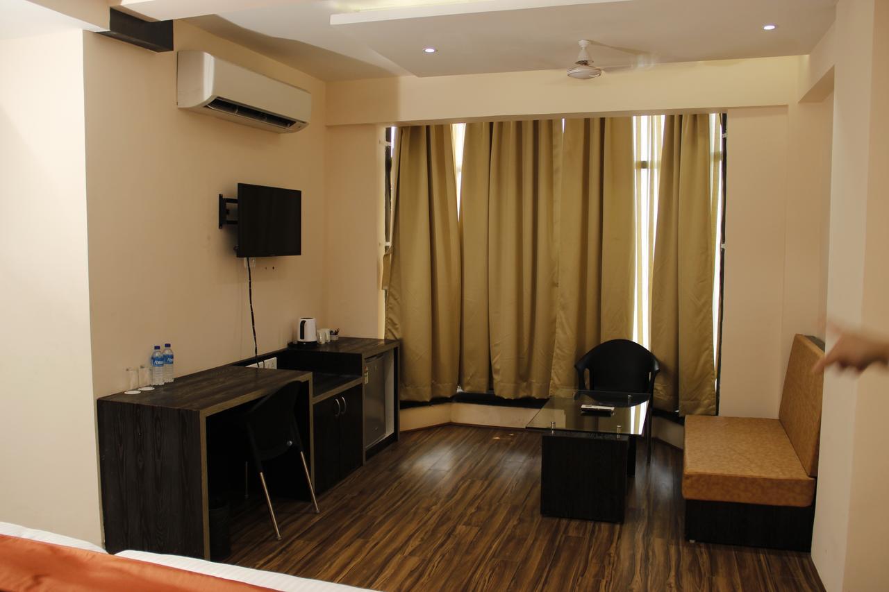 Regenta Inn Larica Kolkata Eksteriør bilde