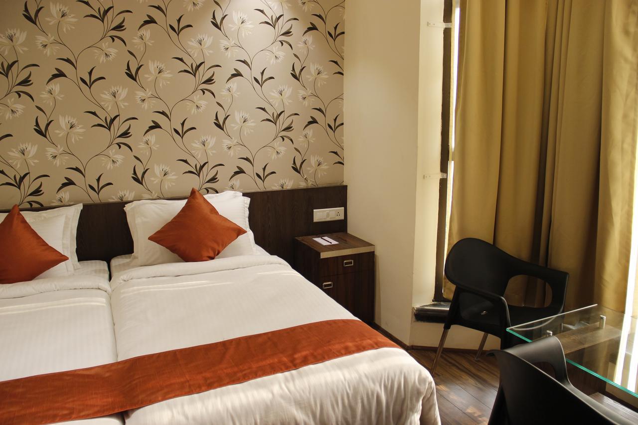 Regenta Inn Larica Kolkata Eksteriør bilde