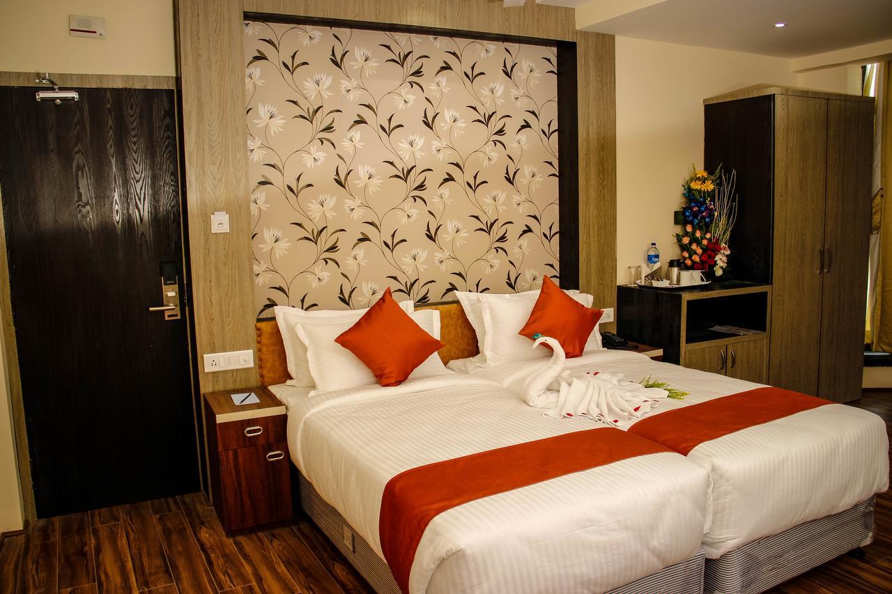 Regenta Inn Larica Kolkata Eksteriør bilde