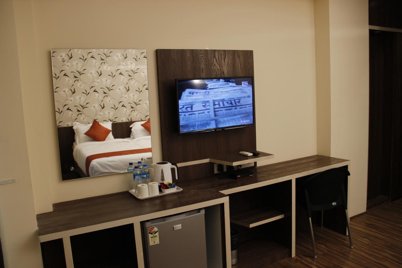 Regenta Inn Larica Kolkata Eksteriør bilde