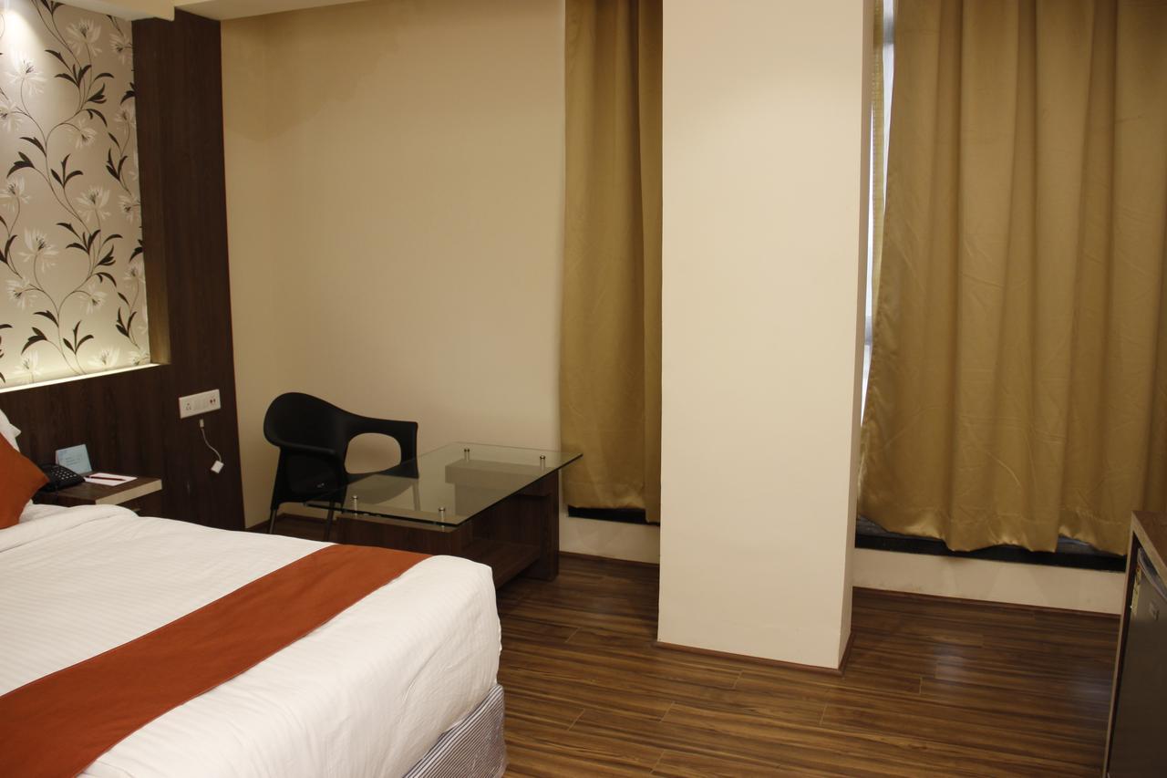 Regenta Inn Larica Kolkata Eksteriør bilde