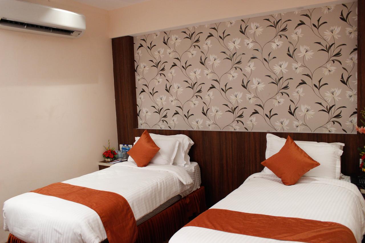 Regenta Inn Larica Kolkata Eksteriør bilde